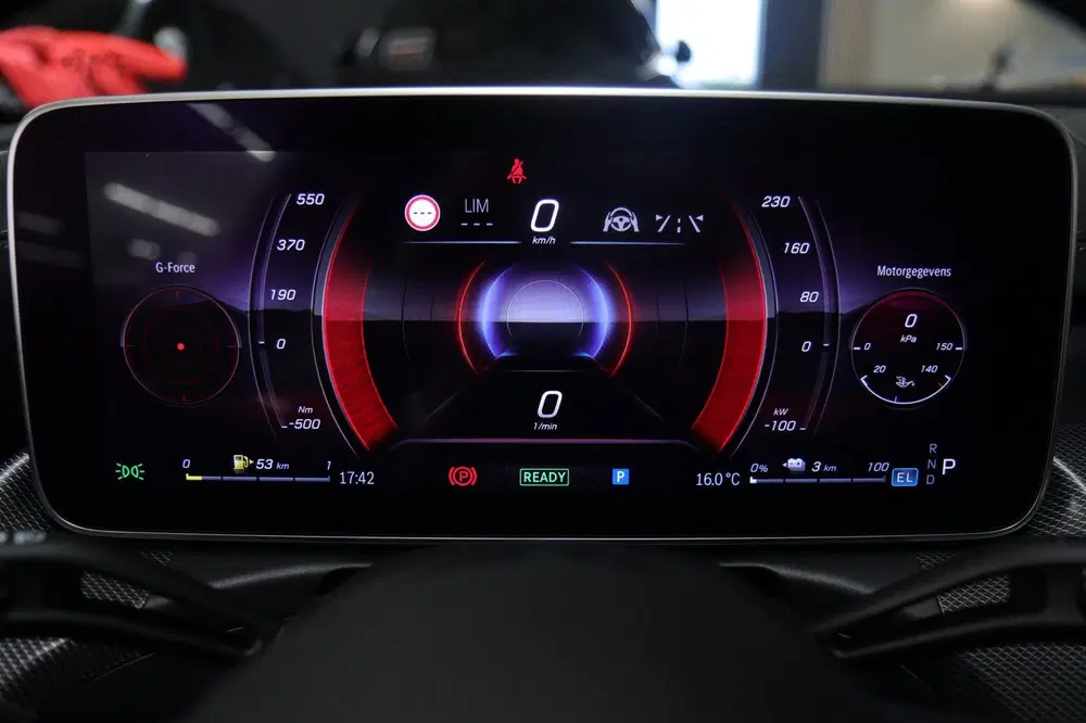 Mercedes-Benz C-Klasse 300 E AMG Line uit 2021, foto 18