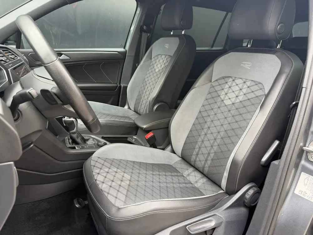Volkswagen Tiguan AllSpace 2.0 TSI R-Line Edition - 7p 4Moti uit 2024, foto 16