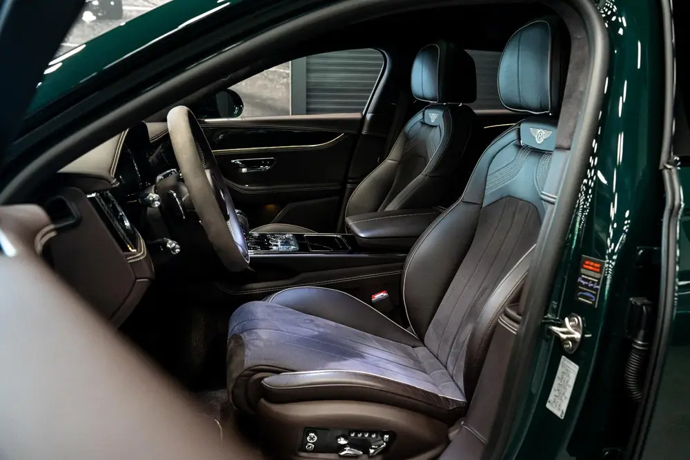 Bentley Flying Spur 2.9 V6 Hybrid S *NAIM-Audio / Stoelventi uit 2023, foto 3