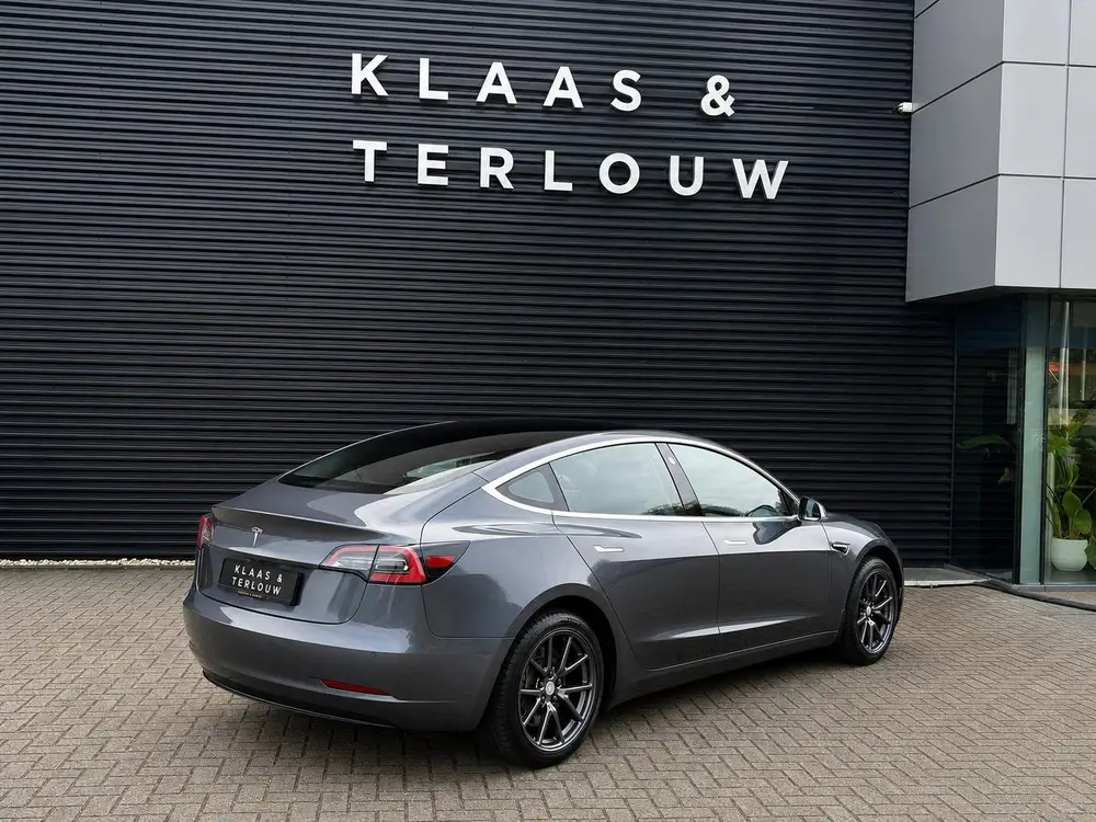 Tesla Model 3 RWD Plus 60 kWh Prijs is Inclusief BTW uit 2020, foto 2