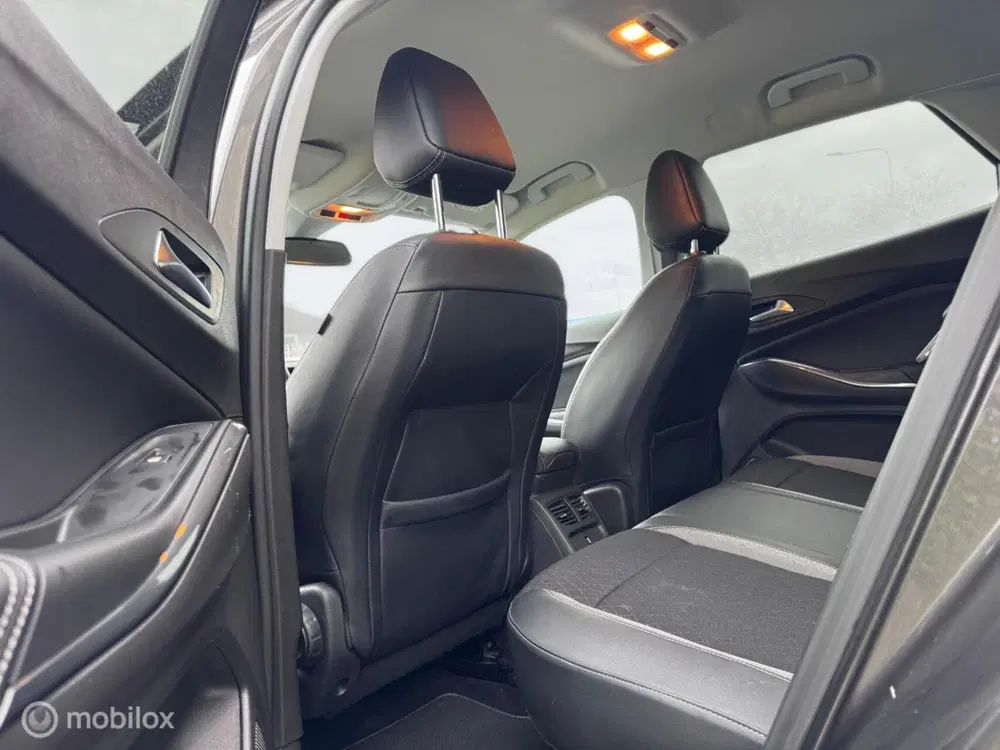 Opel Grandland X 1.2 Turbo Innovation uit 2019, foto 14