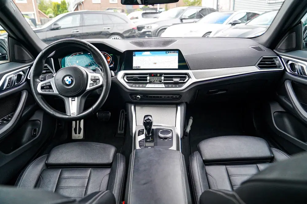 BMW 4-serie 4-serie Gran Coupé 420i Business Edition P uit 2022, foto 2