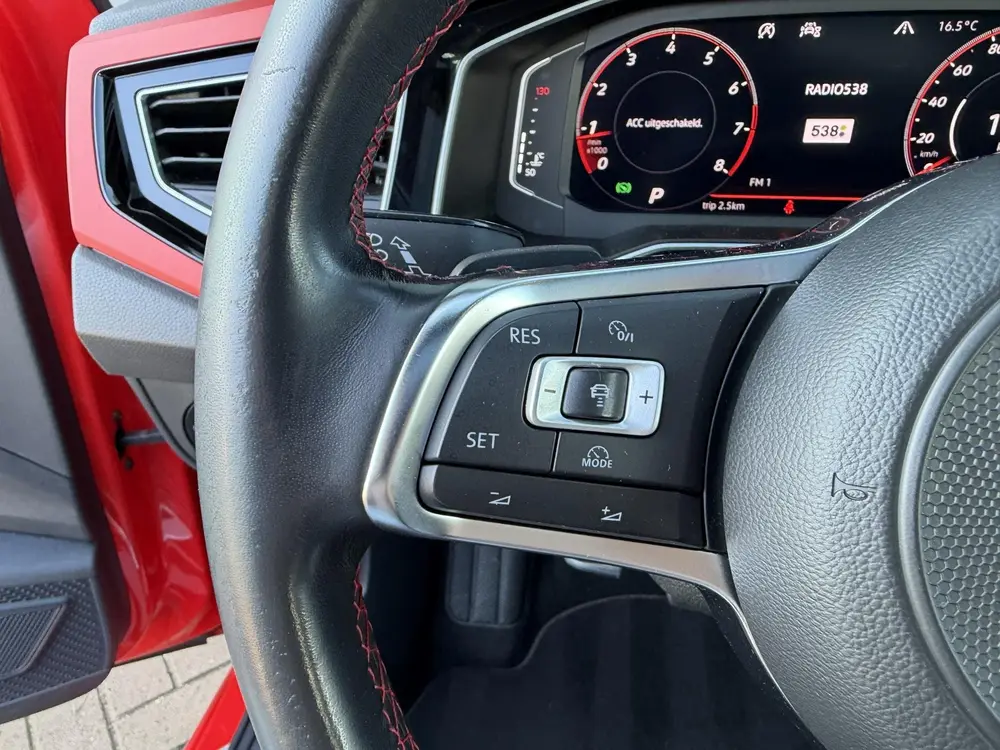Volkswagen Polo 2.0 TSI GTI PANO | BEATS | VIRTUAL uit 2019, foto 19