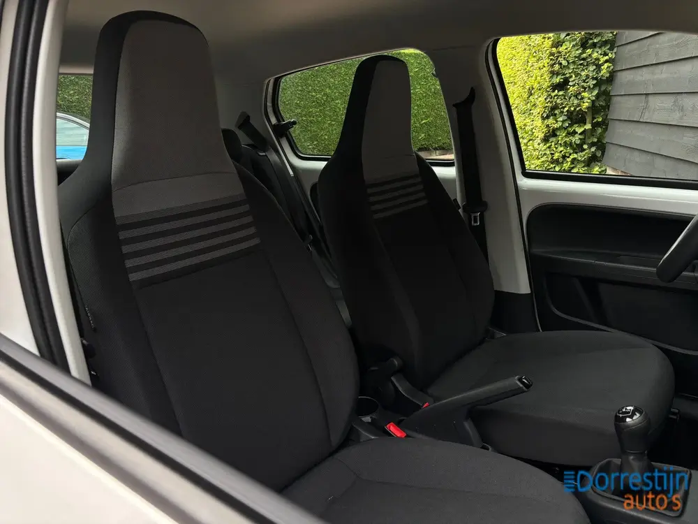 Volkswagen Up! 1.0 BMT move up! | Trekhaak | Airco | BT- aud uit 2020, foto 10