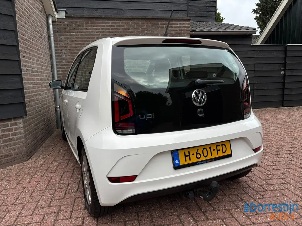 Volkswagen Up! 1.0 BMT move up! | Trekhaak | Airco | BT- aud uit 2020, foto 3