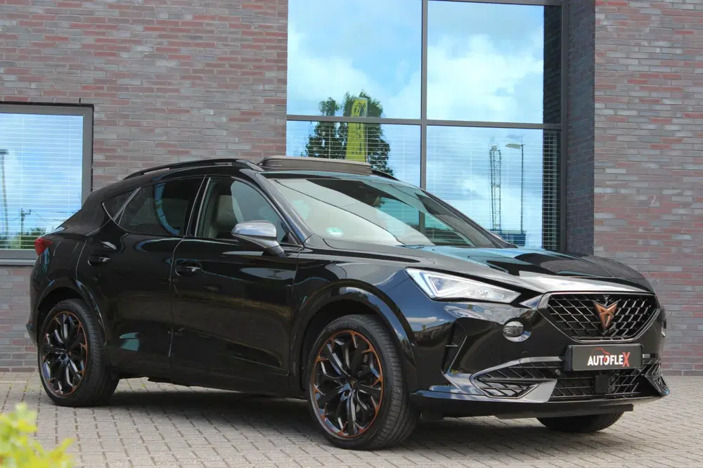 Cupra Formentor 1.4 e-Hybrid VZ Black Edition uit 2022, foto 3