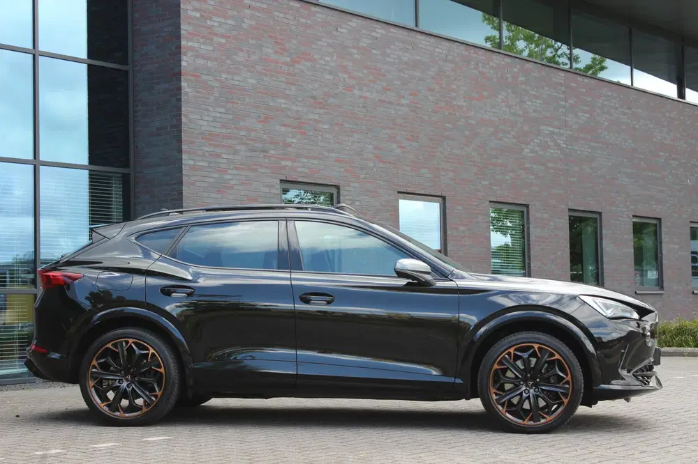 Cupra Formentor 1.4 e-Hybrid VZ Black Edition uit 2022, foto 4