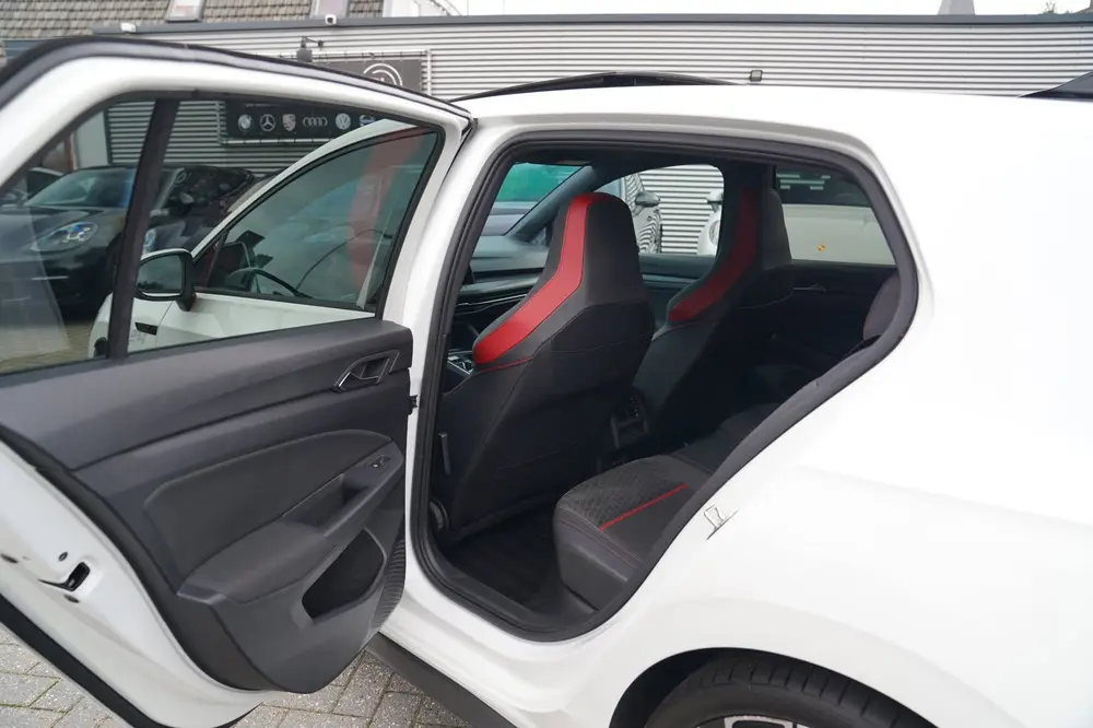Volkswagen GOLF 2.0 TSI GTI | Stuurwiel verwarming | Lane As uit 2021, foto 19