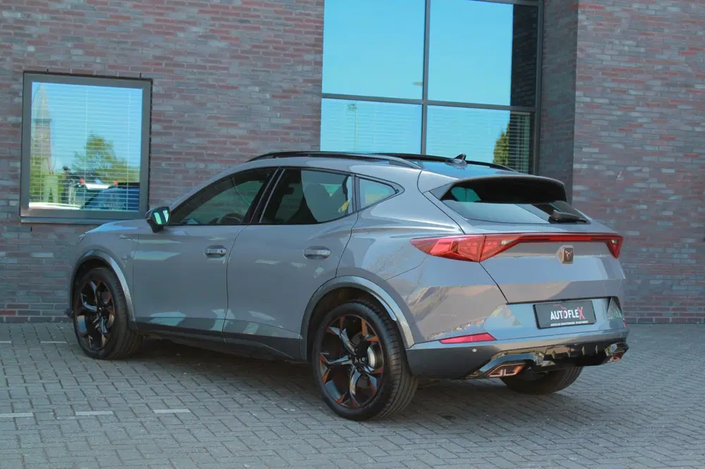 Cupra Formentor 1.4 e-Hybrid VZ Performance uit 2022, foto 15