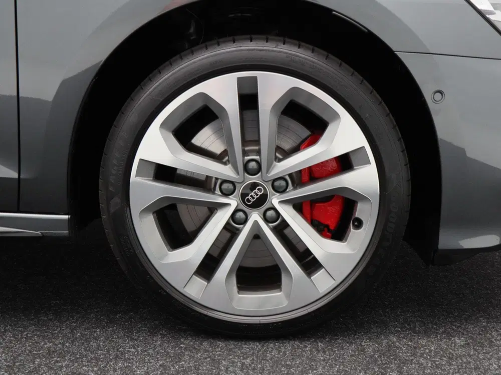 Audi A3 45 TFSi e 272 Pk S-line Competition uit 2025, foto 14