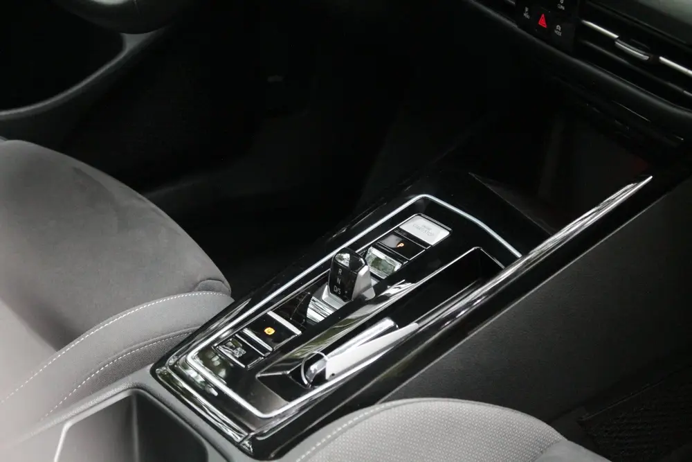 Volkswagen Golf 1.4 eHybrid Style | IQ | Carplay | Ambient | uit 2022, foto 16