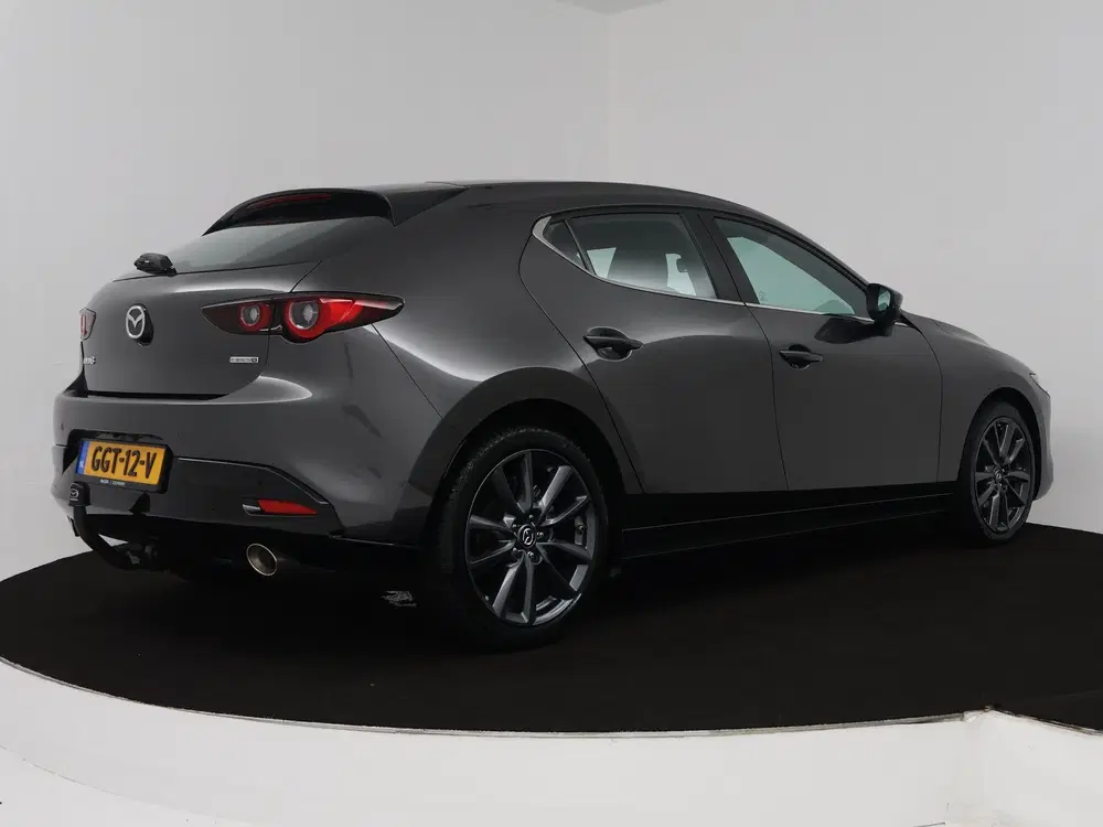 Mazda 3 2.0 e-SkyActiv-X M Hybrid 186 Exclusive-li uit 2024, foto 2