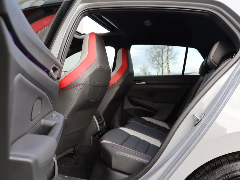 Volkswagen Golf 2.0 TSI GTI 245 PK Panoramdak Leer LED uit 2020, foto 15