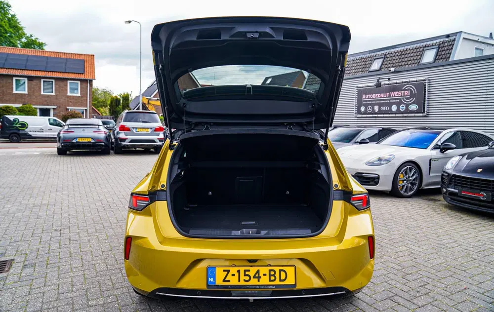 Opel Astra 1.2 Ultimate uit 2022, foto 13