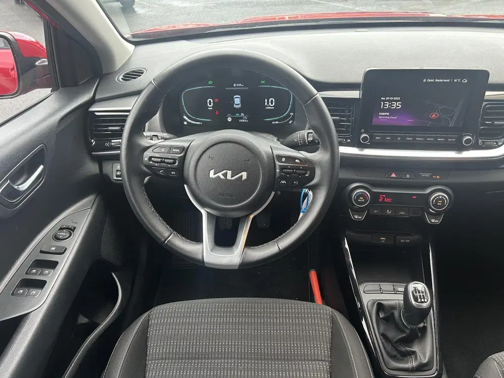 Kia Stonic 1.0 T-GDi MHEV DynamicLine Navigatie uit 2024, foto 10