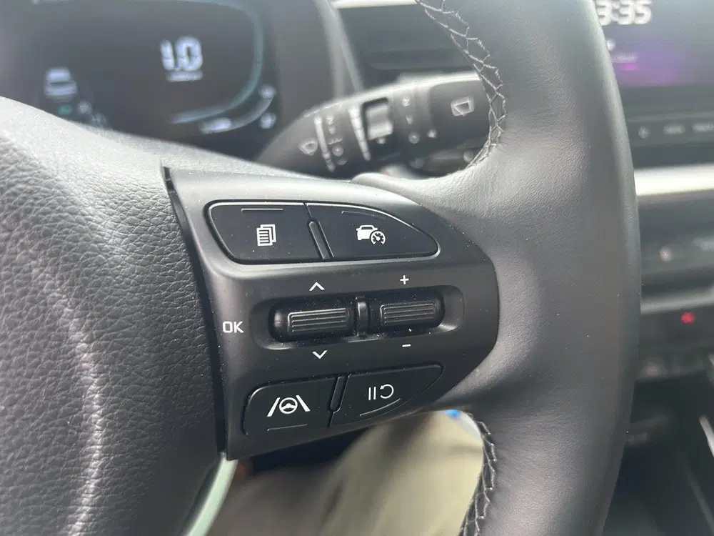 Kia Stonic 1.0 T-GDi MHEV DynamicLine Navigatie uit 2024, foto 13
