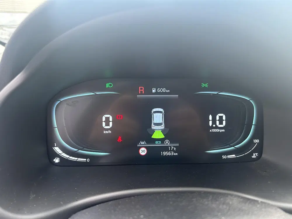 Kia Stonic 1.0 T-GDi MHEV DynamicLine Navigatie uit 2024, foto 18