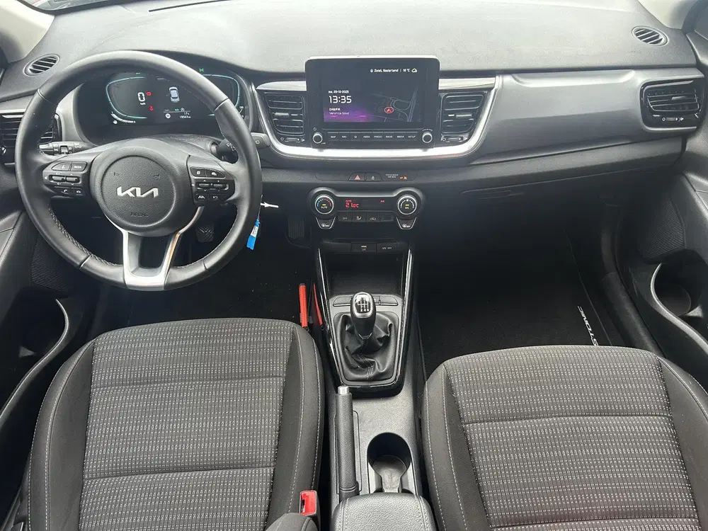 Kia Stonic 1.0 T-GDi MHEV DynamicLine Navigatie uit 2024, foto 9