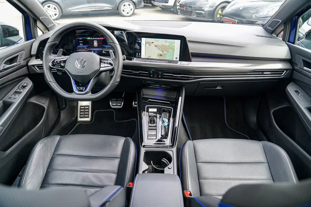 Volkswagen Golf 2.0 TSI R 4Motion | Stoelverkoeling | Carbon uit 2024, foto 2