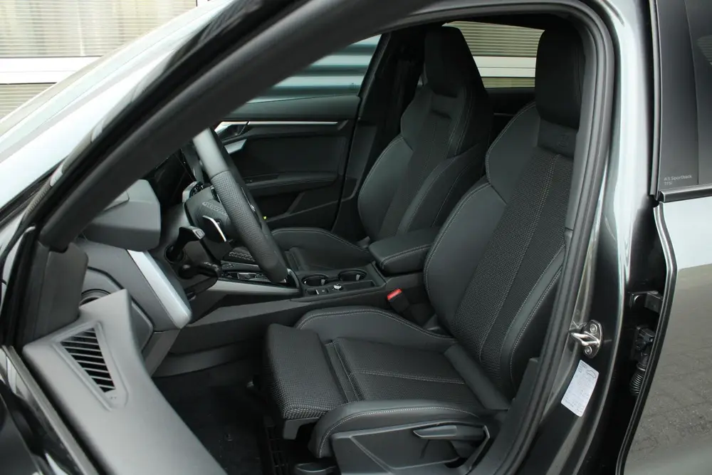 Audi A3 35 TFSI 150pk S Edition uit 2026, foto 4