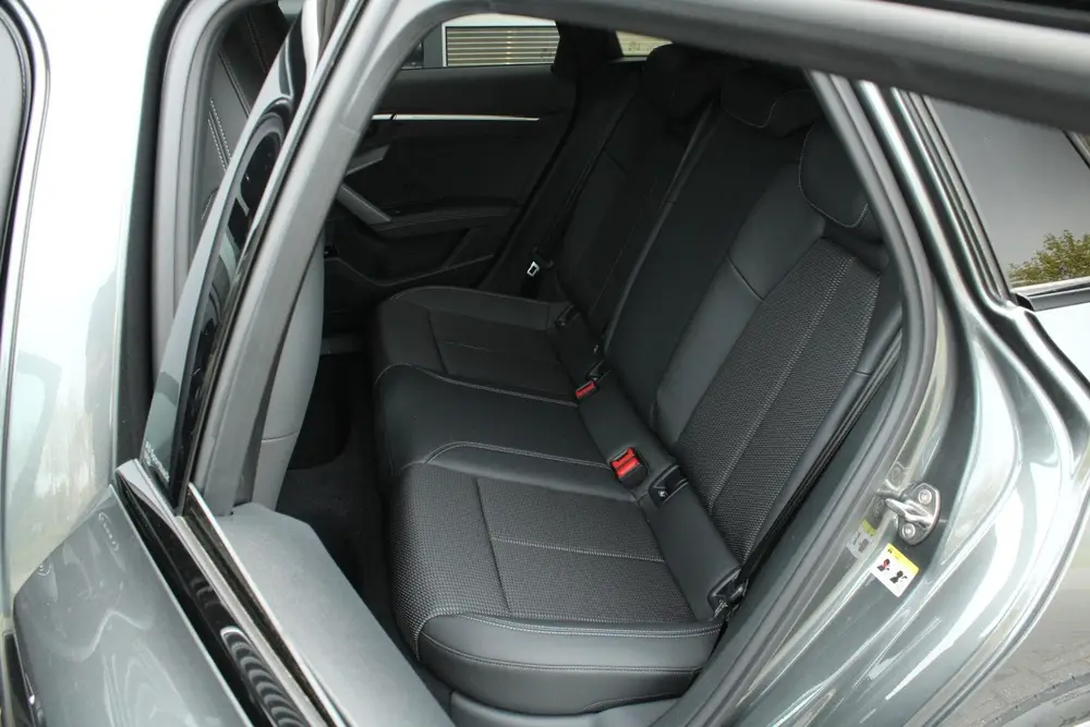 Audi A3 35 TFSI 150pk S Edition uit 2026, foto 6
