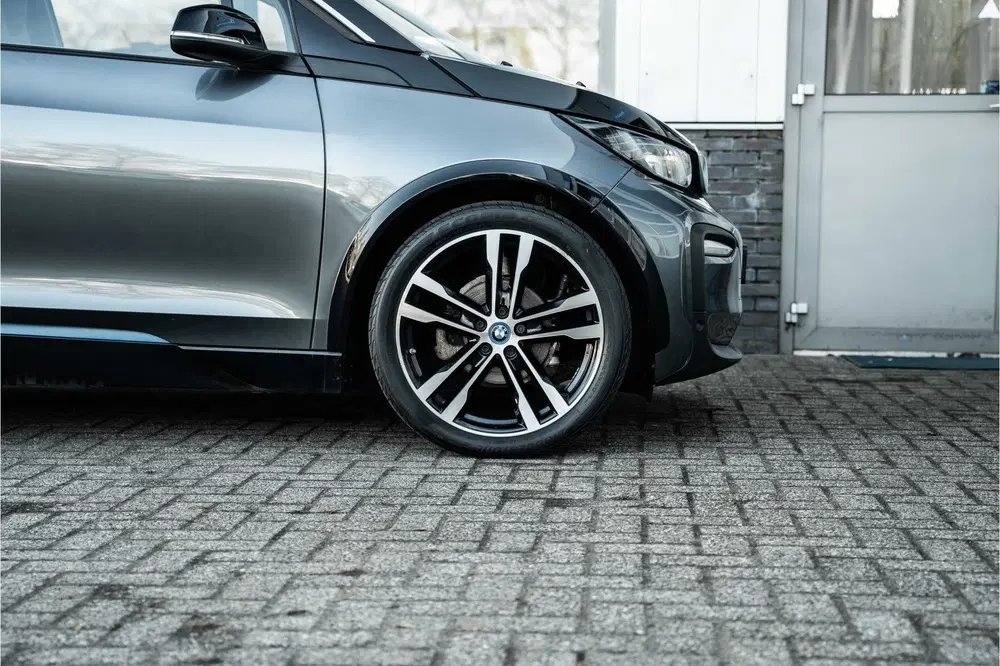 BMW i3 Business Edition 120Ah 42 kWh uit 2022, foto 4