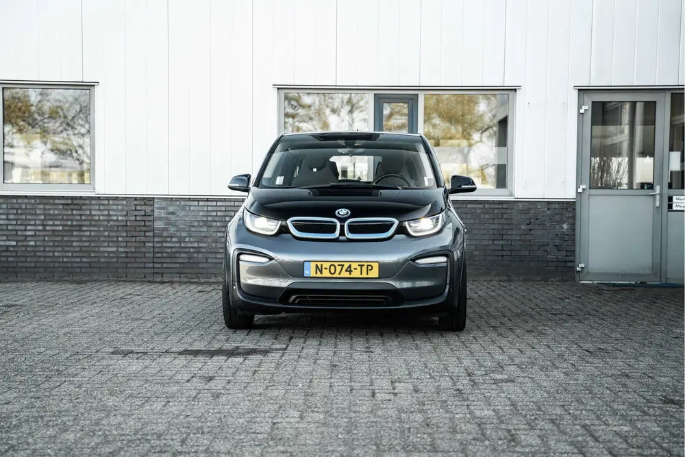 BMW i3 Business Edition 120Ah 42 kWh uit 2022, foto 6
