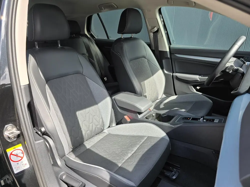 Volkswagen Golf 1.5 eTSI 150pk | Trekhaak | Stoelverwarming uit 2024, foto 6