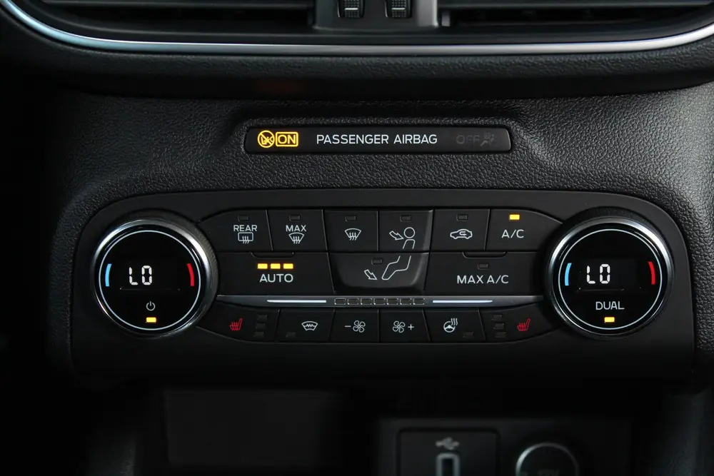 Ford Focus Wagon 1.0 EcoBoost Titanium Business / Carplay / uit 2019, foto 18