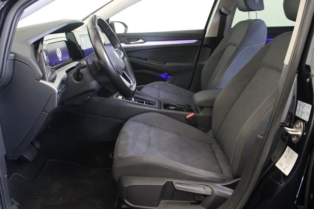 Volkswagen Golf 1.5 eTSI Style (bj 2020, automaat) uit 2020, foto 12