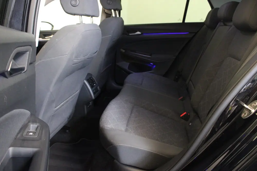 Volkswagen Golf 1.5 eTSI Style (bj 2020, automaat) uit 2020, foto 13