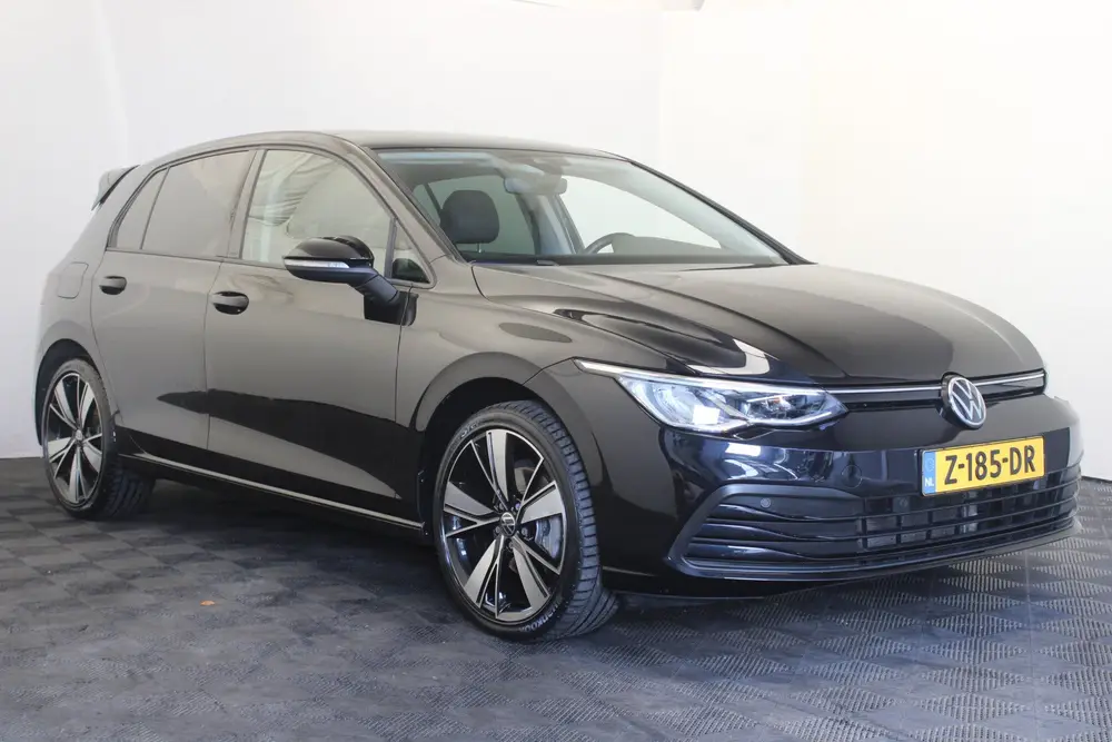 Volkswagen Golf 1.5 eTSI Style (bj 2020, automaat) uit 2020, foto 4