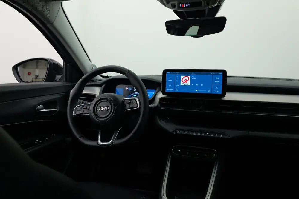 Jeep Avenger Altitude 54 kWh uit 2025, foto 3