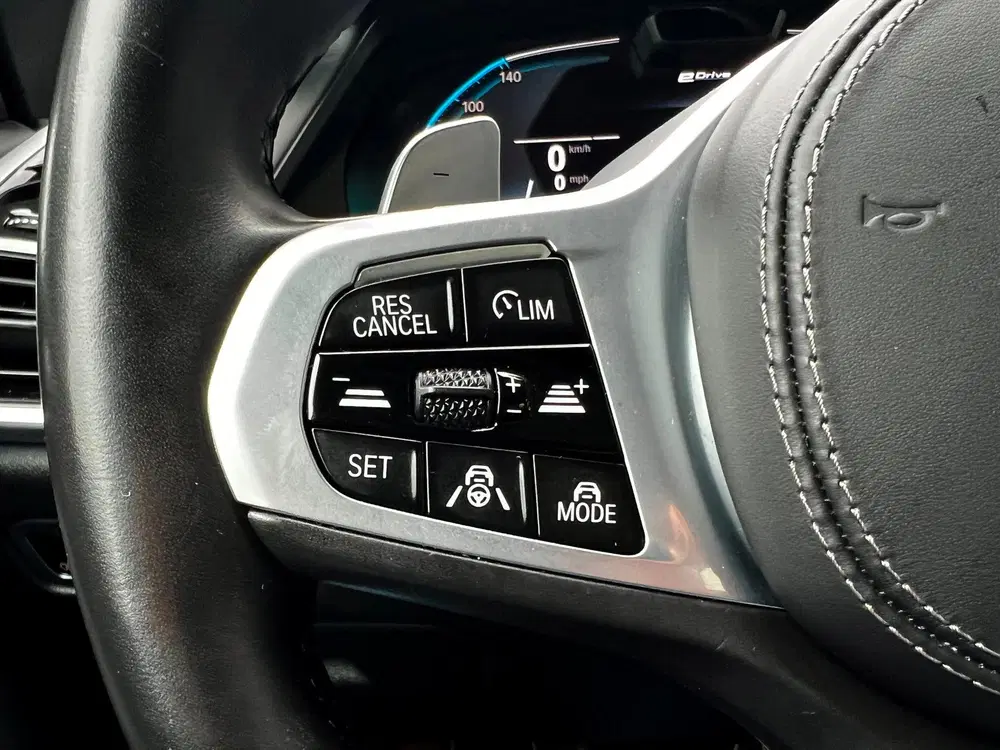 BMW X5 XDrive45e High Executive M-pakket_3d camer uit 2021, foto 16
