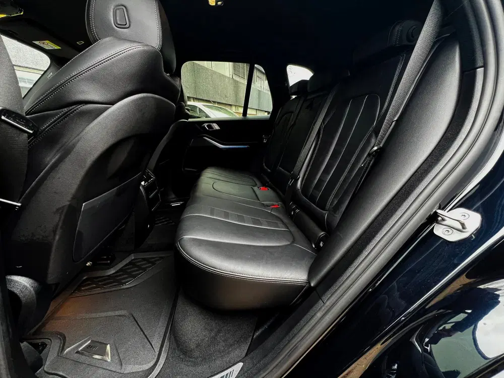 BMW X5 XDrive45e High Executive M-pakket_3d camer uit 2021, foto 5
