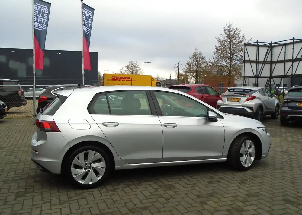Volkswagen Golf 1.5 TSI Style ,150PK,Camera,Trekhaak,LED uit 2023, foto 9