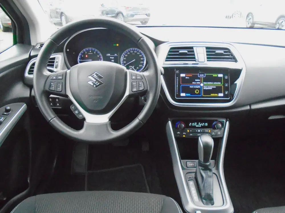 Suzuki S-Cross 1.4 Boosterjet Select Smart HybridAutomaat uit 2021, foto 2