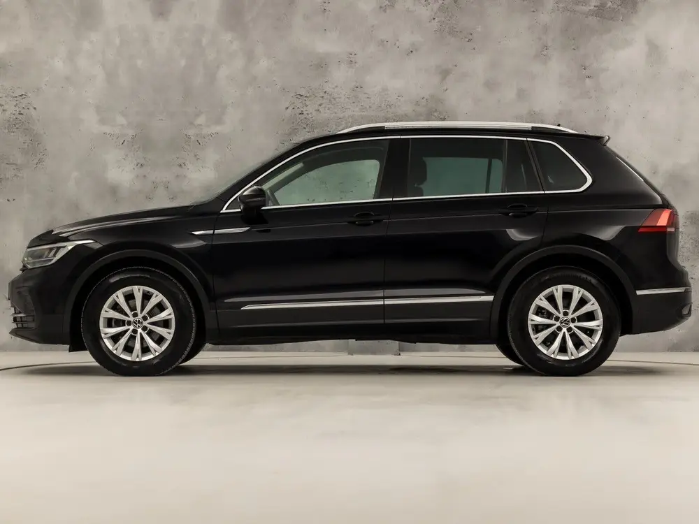 Volkswagen Tiguan 1.5 TSI Life Sport 150Pk Automaat (VIRTUAL uit 2020, foto 2