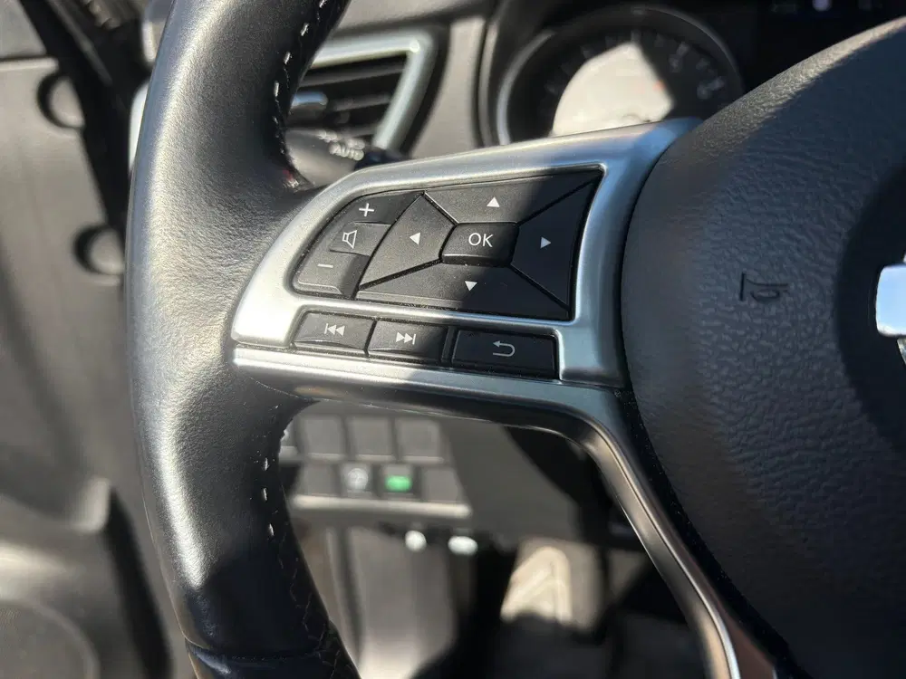 Nissan Qashqai Tekna 1.3 DIG-T 160 pk uit 2021, foto 15