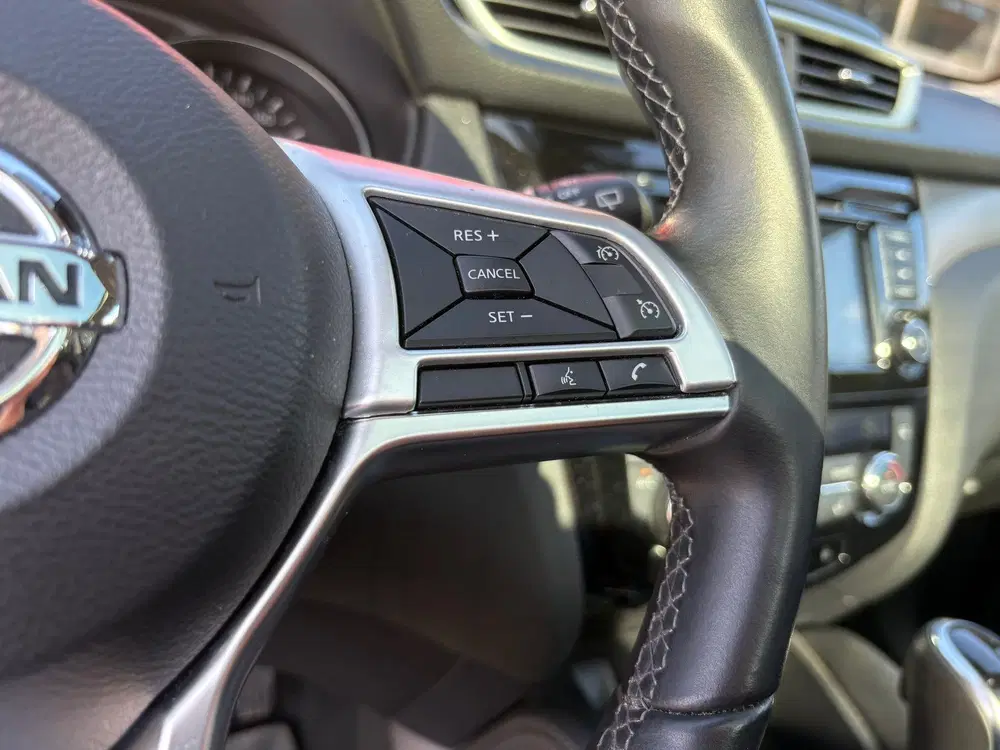 Nissan Qashqai Tekna 1.3 DIG-T 160 pk uit 2021, foto 16