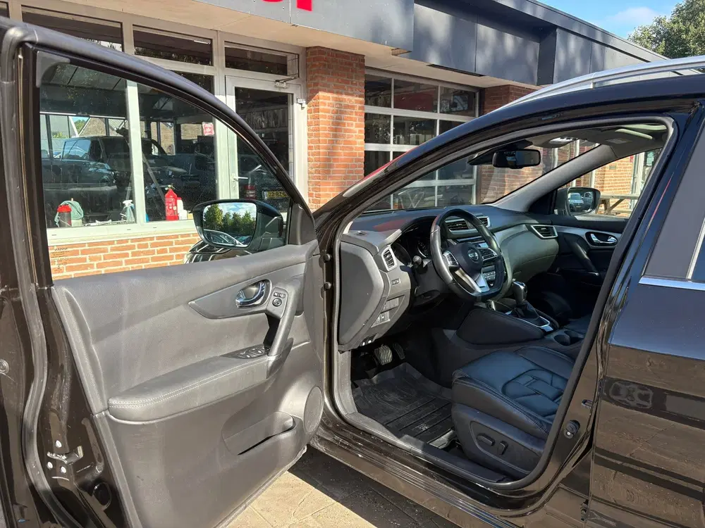 Nissan Qashqai Tekna 1.3 DIG-T 160 pk uit 2021, foto 8