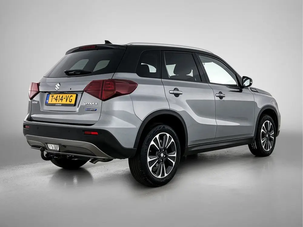 Suzuki Vitara 1.5 Hybrid Style uit 2023, foto 2