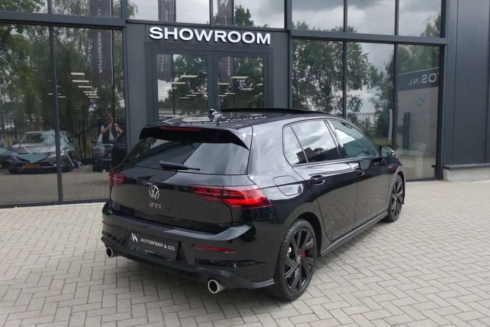 Volkswagen Golf 2.0 TSI GTI PANO CAM KEYLESS VOL uit 2023, foto 2