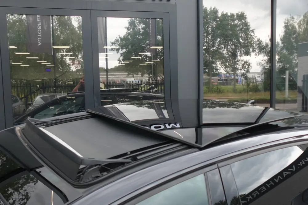 Volkswagen Golf 2.0 TSI GTI PANO CAM KEYLESS VOL uit 2023, foto 7