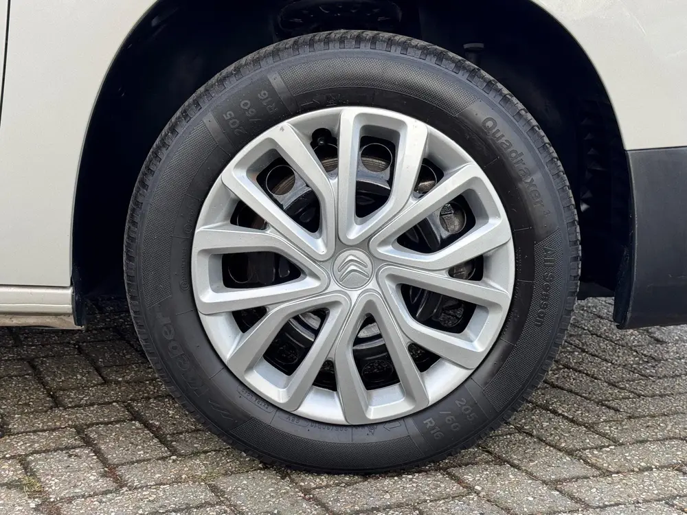 Citroën Berlingo Citroen Berlingo 1.2 PureTech Live AUTOMAA uit 2019, foto 11
