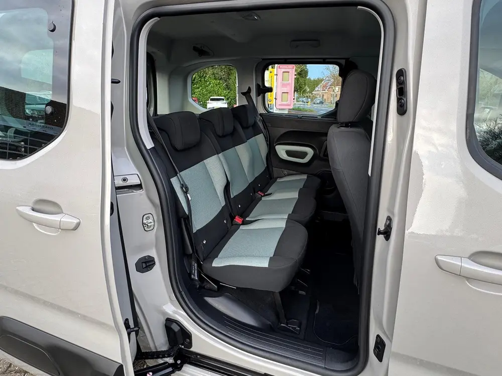 Citroën Berlingo Citroen Berlingo 1.2 PureTech Live AUTOMAA uit 2019, foto 18