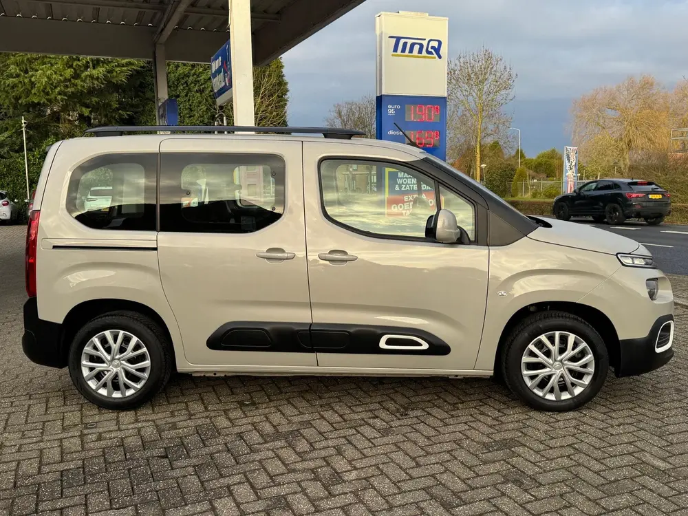 Citroën Berlingo Citroen Berlingo 1.2 PureTech Live AUTOMAA uit 2019, foto 8