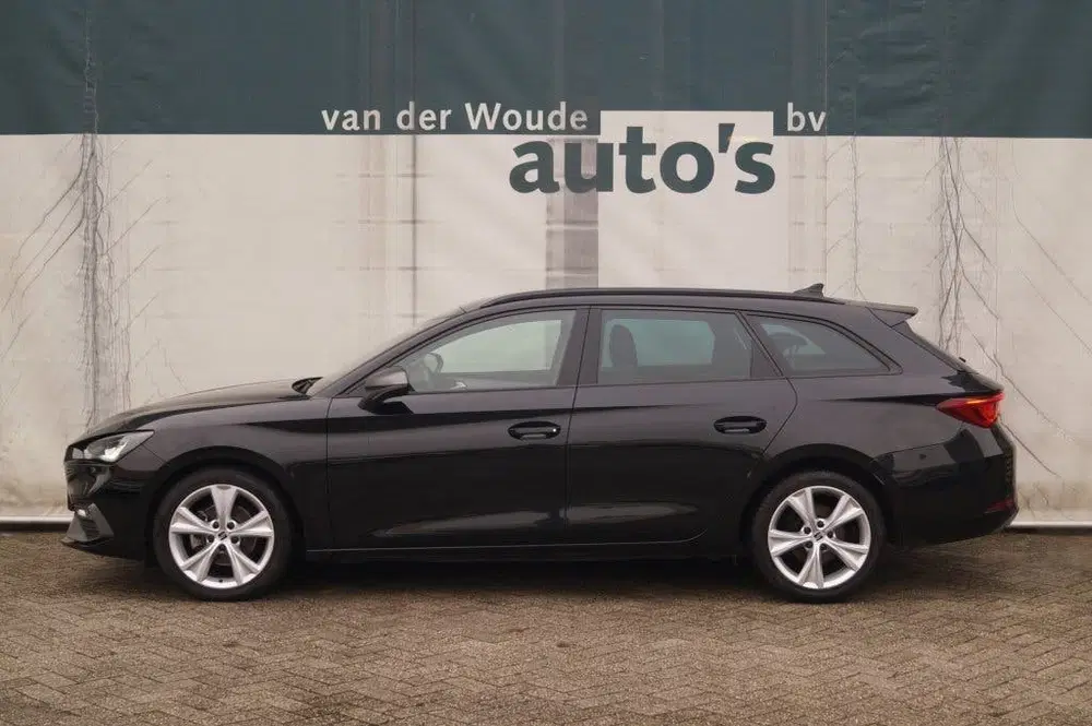 SEAT Leon Sportstourer 1.5 TSI 150pk FR Business -NA uit 2021