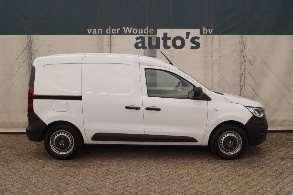 Renault Express 1.5 dCi 75pk Comfort -AIRCO-TREKHAAK-PDC uit 2023, foto 2