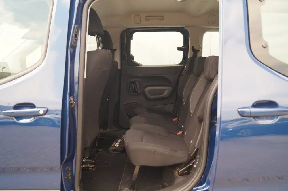 Peugeot Rifter 1.2 PureTech Active 7-persoons -NAVI-AIR uit 2020, foto 8